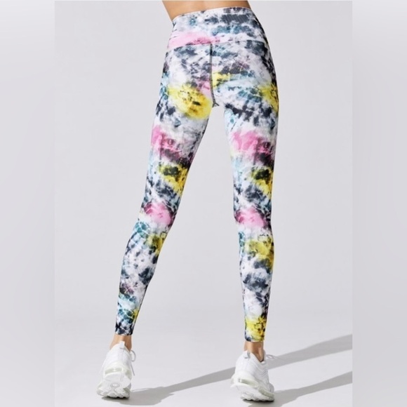 Beach Riot Ayla Ribbed High Rise Leggings in Rainbow Sunburst Tie Dye Size Small - Picture 2 of 9